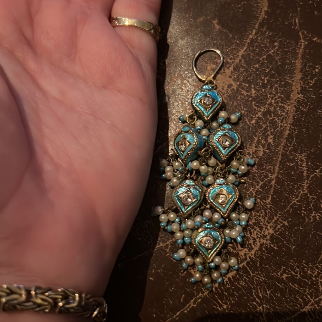 Beautiful Dangling Earrings 30$
